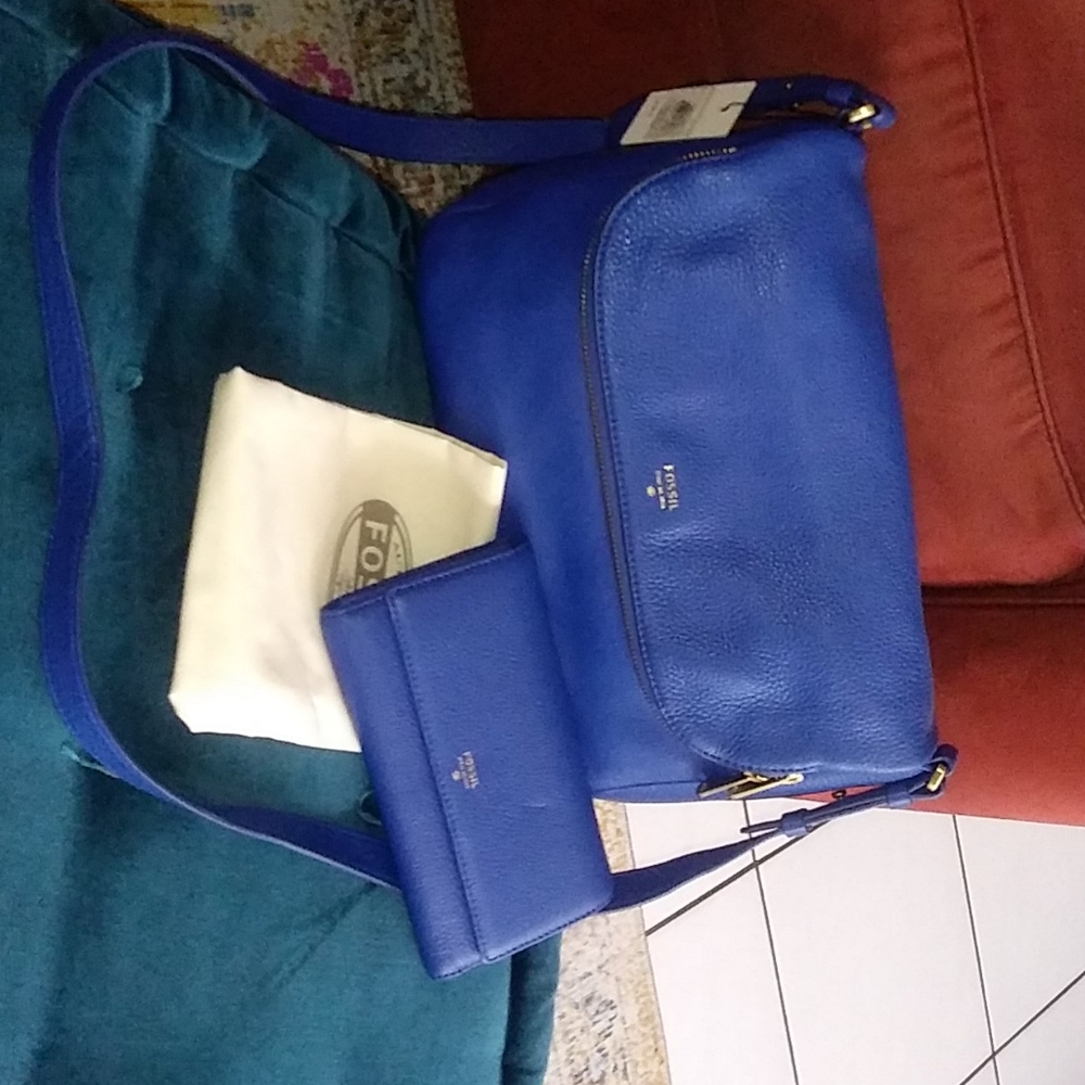 Fossil large crossbody matching wallet